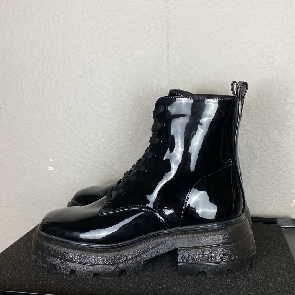 Katy Perry black Geli combat boots - Picture 5 of 9